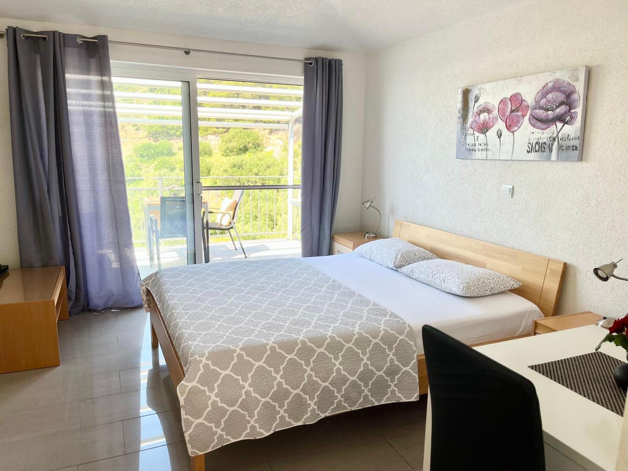 Paradise Apartments - Robinson Getaway Gdinj Εξωτερικό φωτογραφία