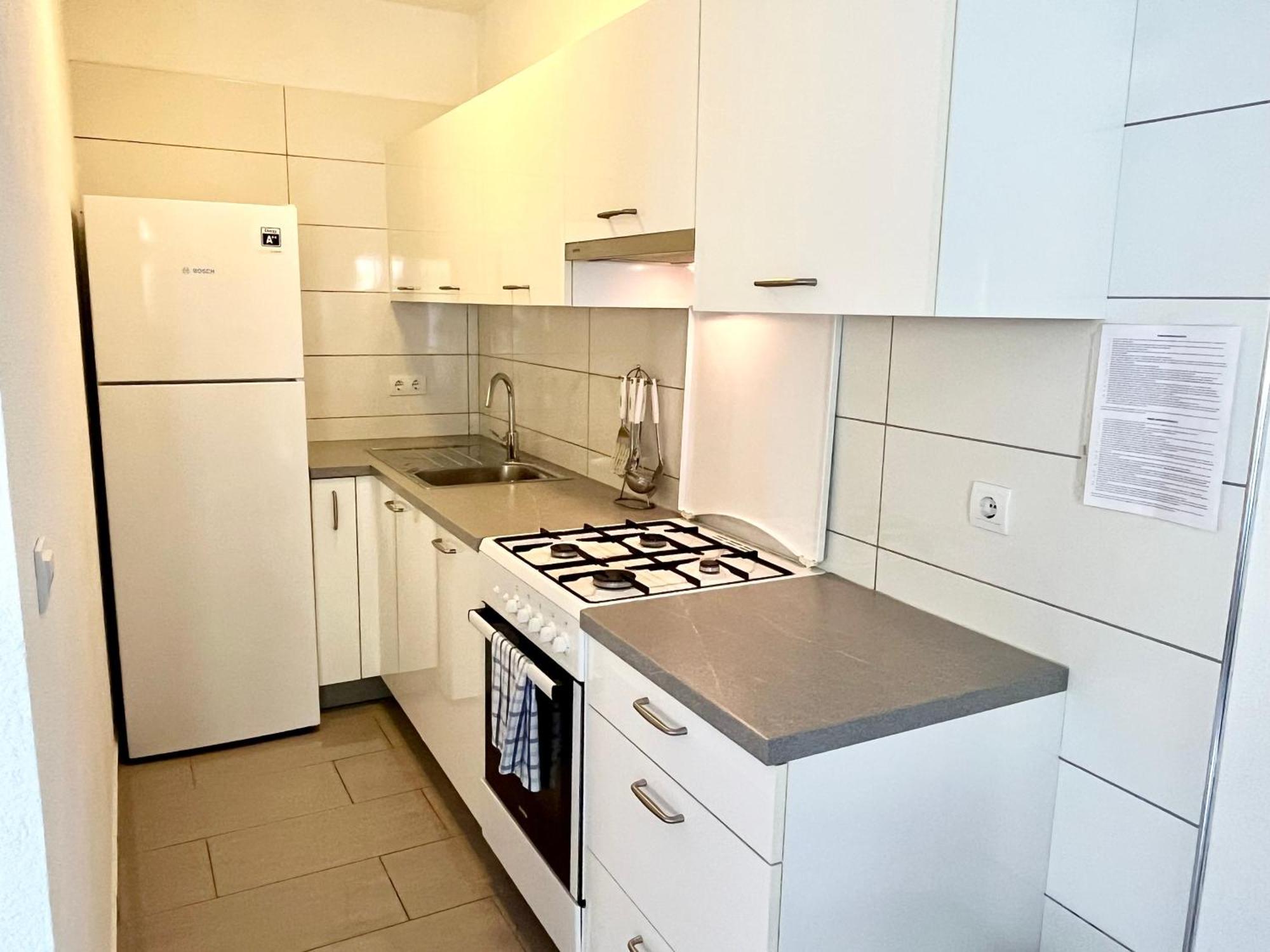 Paradise Apartments - Robinson Getaway Gdinj Εξωτερικό φωτογραφία